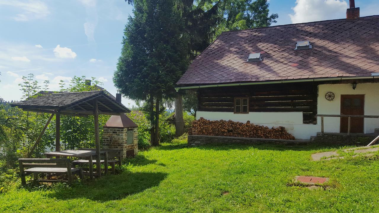 Malebna Chalupa U Javorniku Na Sumave Vacov Extérieur photo
